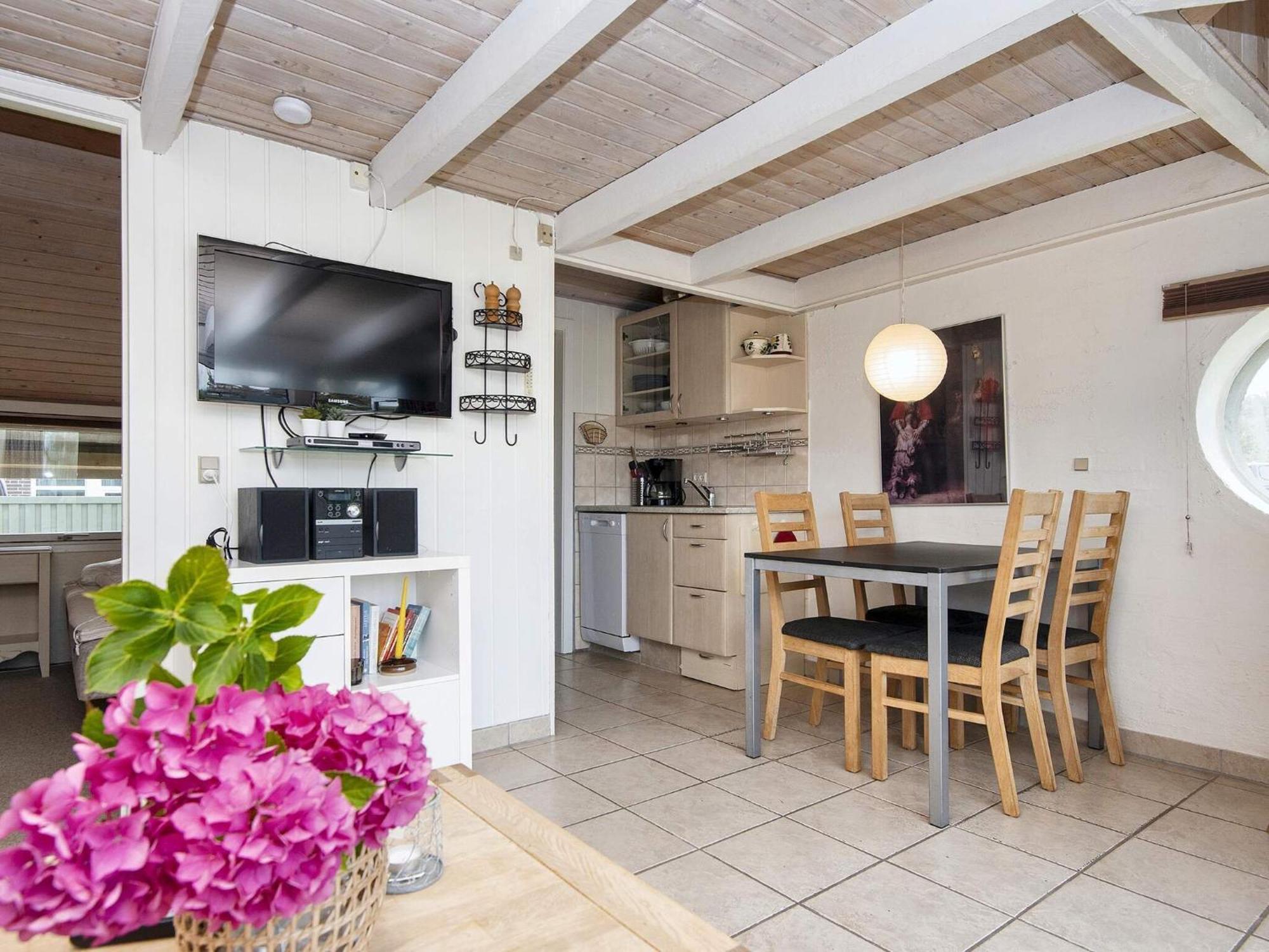 6 Person Holiday Home On A Holiday Park In Hemmet Exterior foto